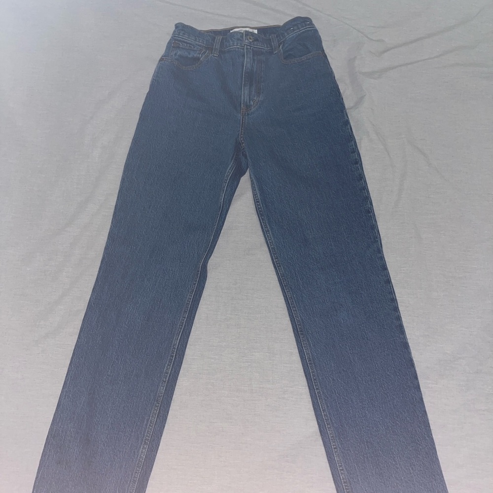 Abercrombie & Fitch Dark Blue Denim 90’s Straight Ultra High Rise Jeans